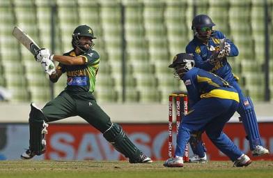 Fawad Alam scored his maiden hundred